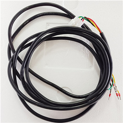 свързващ кабел